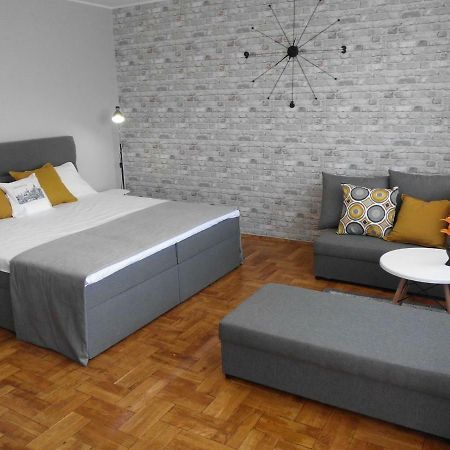 Ares Apartments Przemysl Ngoại thất bức ảnh